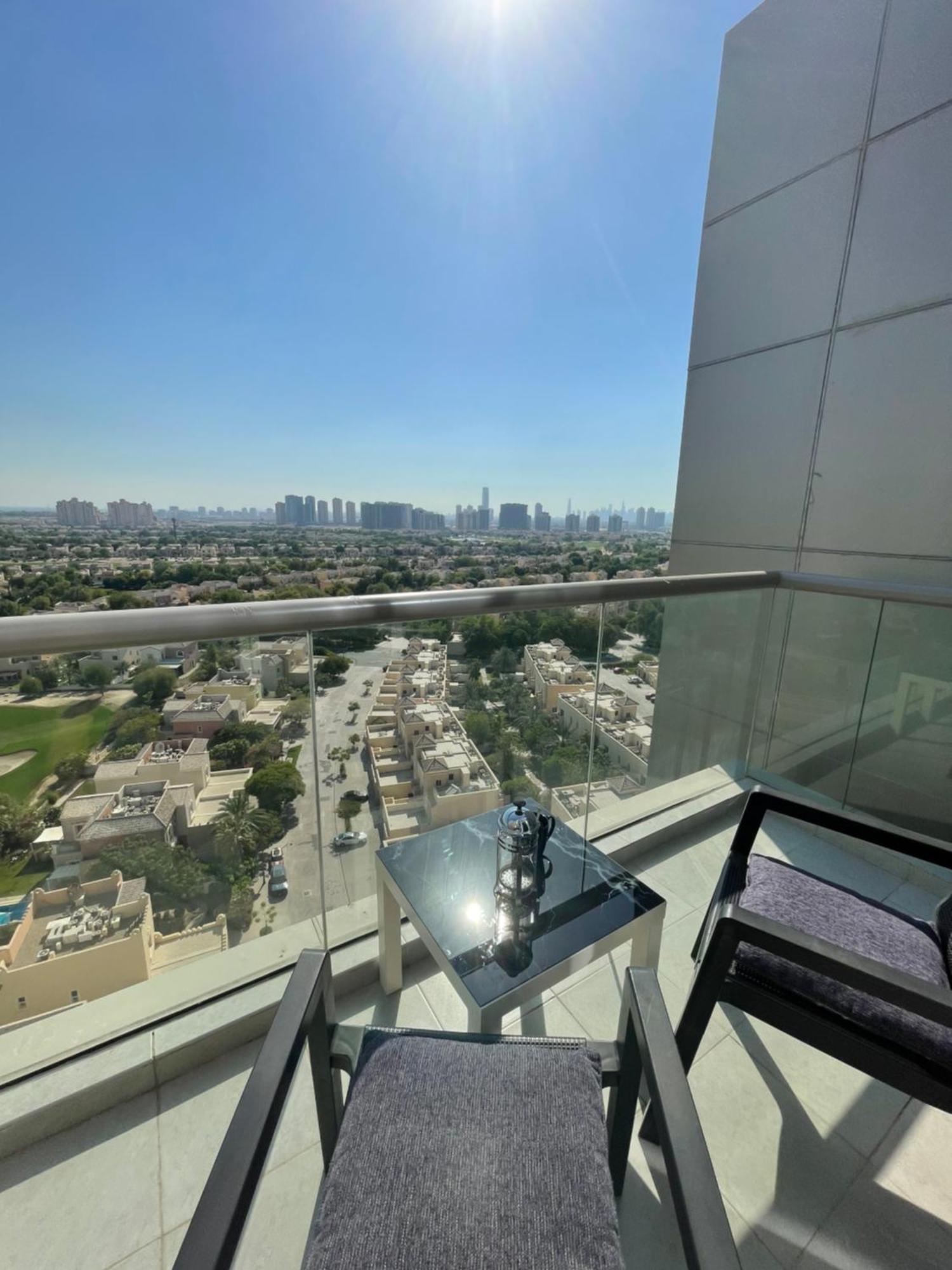 Great View, Dubai Sportcity, Parking Included, Nice Apartments Exterior foto