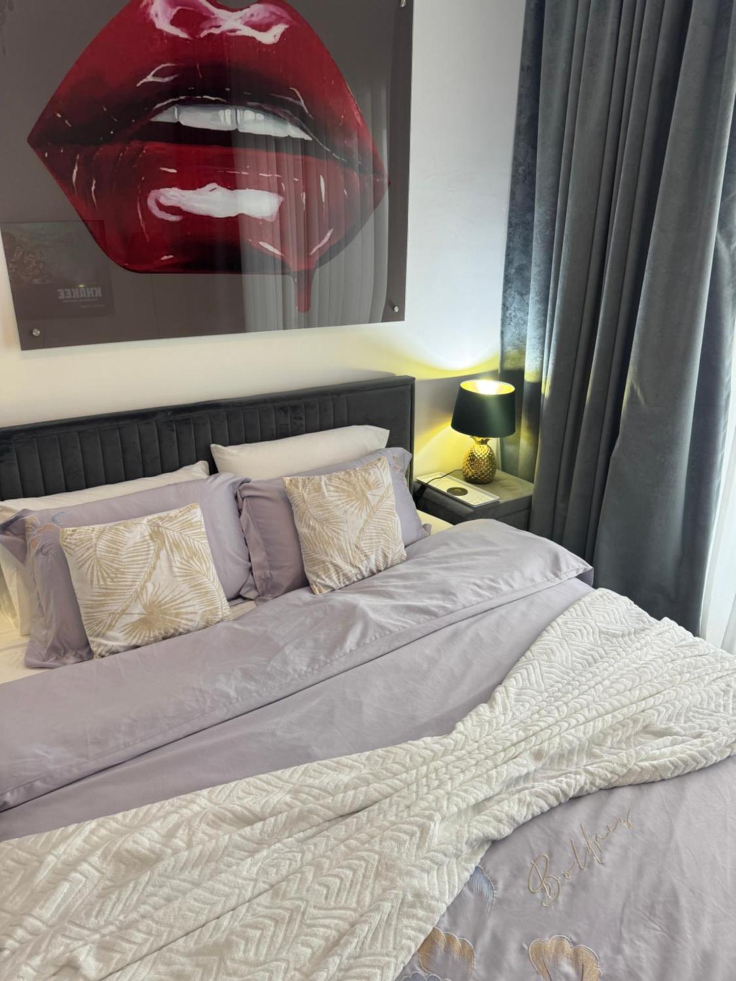Great View, Dubai Sportcity, Parking Included, Nice Apartments Exterior foto